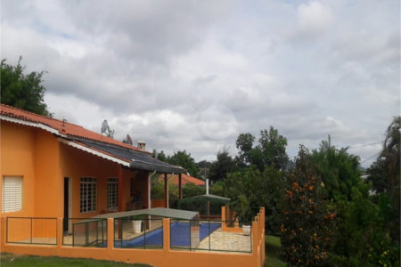 Chácara à venda com 6 quartos, sendo 2 suítes,  em Chácara Portal das Estâncias, Bragança Paulista, SP