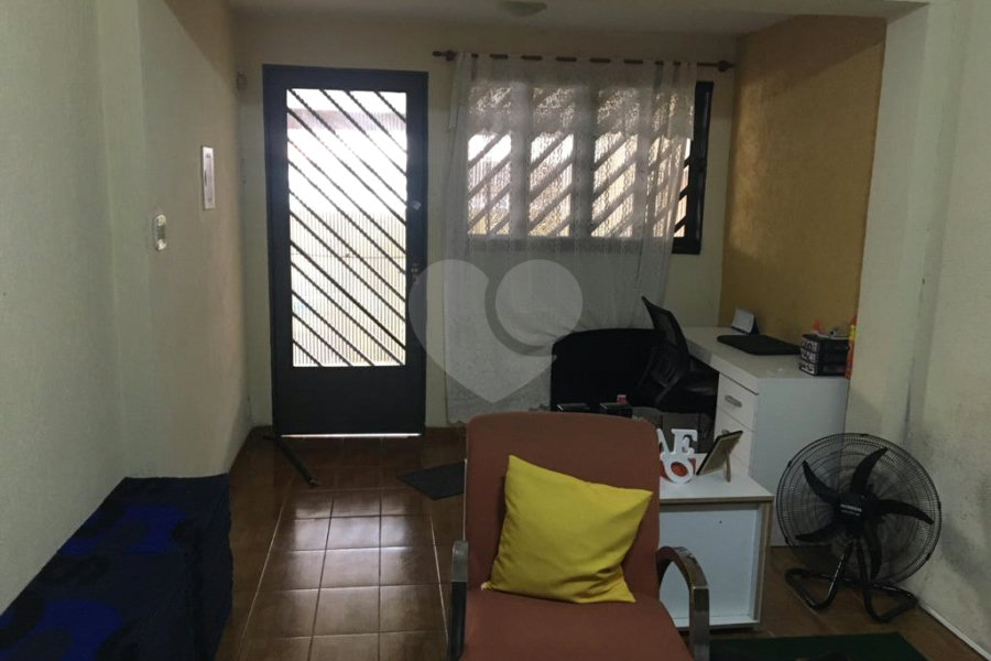 Casa à venda com 2 quartos, sendo 1 suíte, em Santana, São Paulo, SP