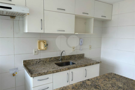 Apartamento à venda com 2 quartos, sendo 1 suíte, em Taquara, Rio de Janeiro, RJ