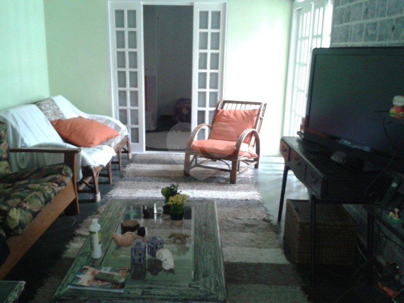 Sobrado à venda com 6 quartos, sendo 1 suíte, em Santa Teresinha, São Paulo, SP