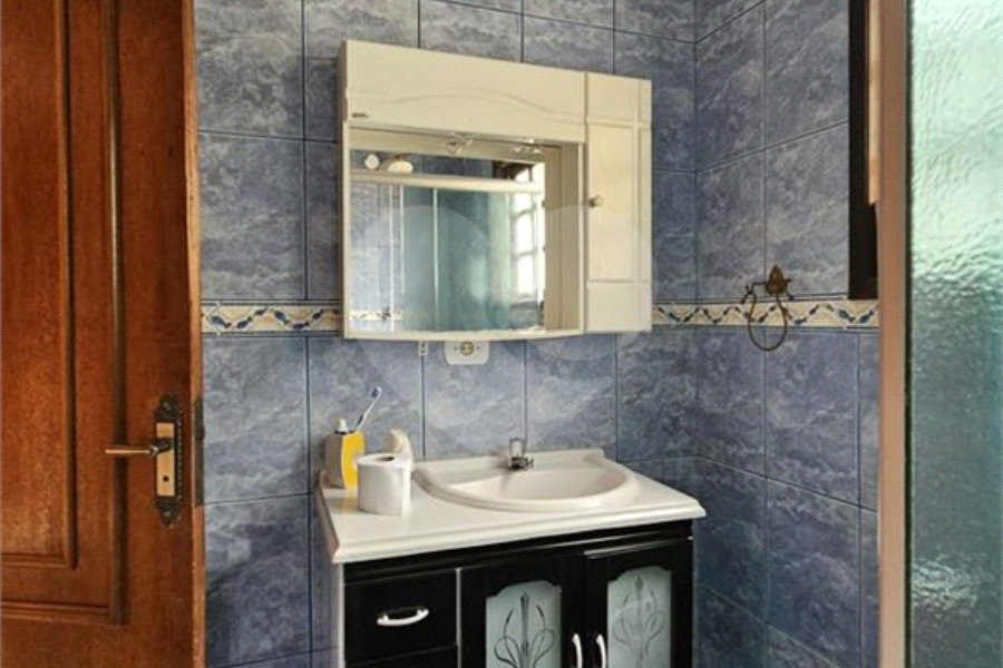 Casa à venda com 3 quartos, sendo 1 suíte, no condomínio Clube de Campo Fazenda Tabarã, Mairiporã - SP