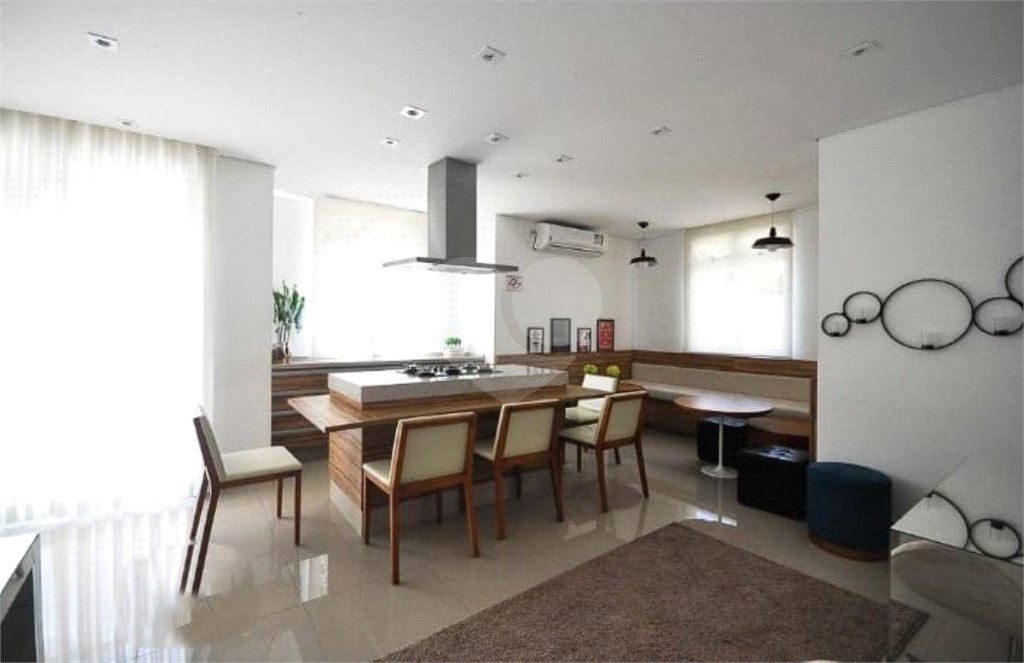 Apartamento à venda com 2 quartos, sendo 1 suíte, em Vila Suzana, São Paulo, SP