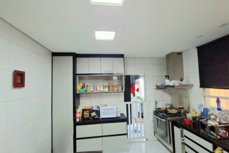 Casa com 3 dormitórios à venda, 182 m² por R$ 1.390.000,00 - Campo Grande - Santos/SP