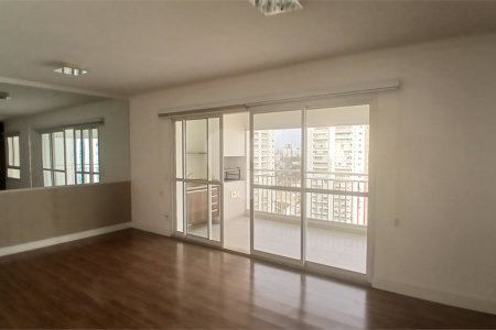 Apartamento para alugar com 3 quartos, sendo 1 suíte,  no Centro, São Bernardo do Campo, SP