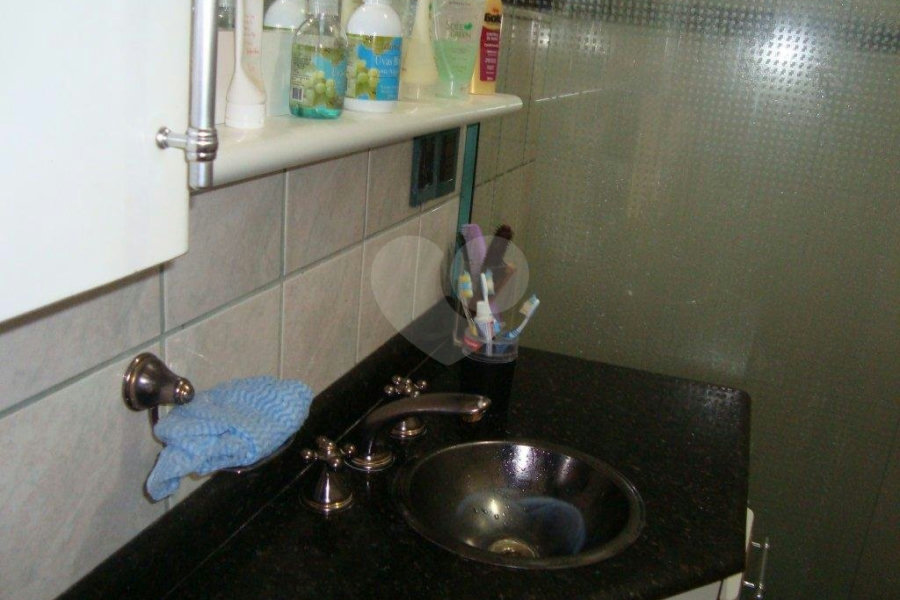 Sobrado à venda com 4 quartos, sendo 2 suítes, em Santana, São Paulo, SP