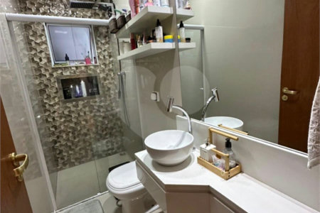 Casa à venda ou para alugar com 2 quartos em Vila Figueira, Suzano, SP
