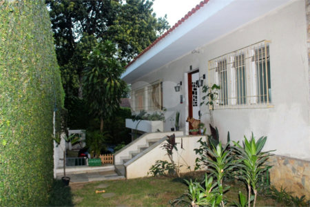 Casa à venda ou para alugar com 4 quartos, sendo 2 suítes, em Alto da Boa Vista, São Paulo, SP