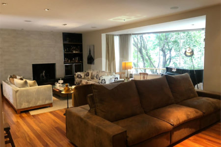 Apartamento à venda com 4 quartos, sendo 3 suítes, em Alto da Boa Vista, São Paulo, SP