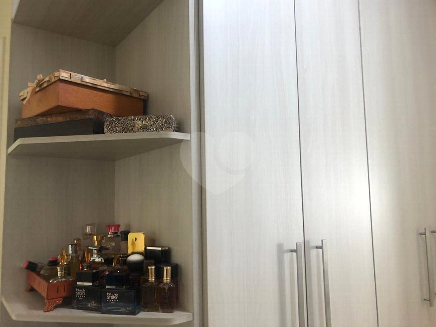Sobrado à venda com 4 quartos, sendo 2 suítes, em Jardim Virginia Bianca, São Paulo, SP