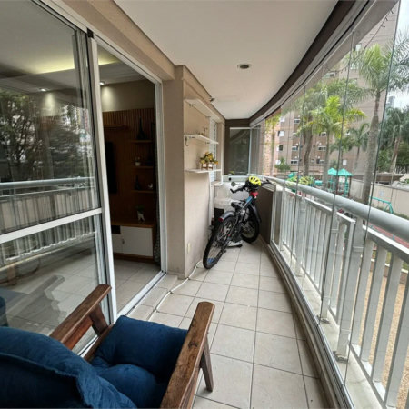 Apartamento à venda com 3 quartos, sendo 1 suíte, em Vila Andrade, São Paulo, SP