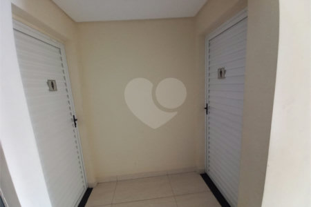 Apartamento à venda com 2 quartos em Vila Mazzei, São Paulo, SP