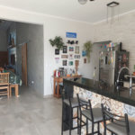 Casa à venda com 4 quartos, sendo 2 suítes,  no condomínio Figueira Garden, Atibaia - SP