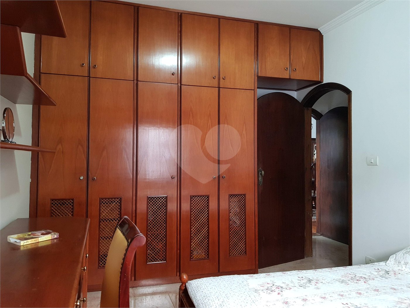 Casa à venda com 3 quartos, sendo 1 suíte, no condomínio City Campo Grande, São Paulo - SP