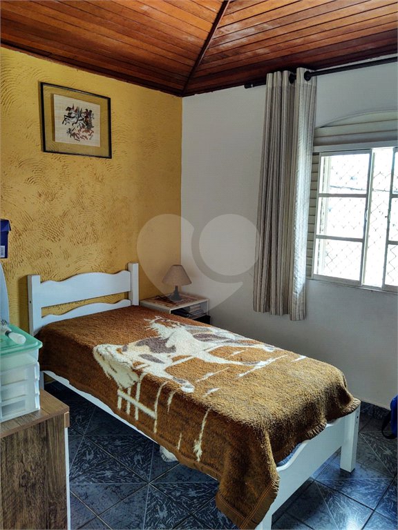 Sobrado à venda com 3 quartos, sendo 1 suíte, em Vila Guilherme, São Paulo, SP
