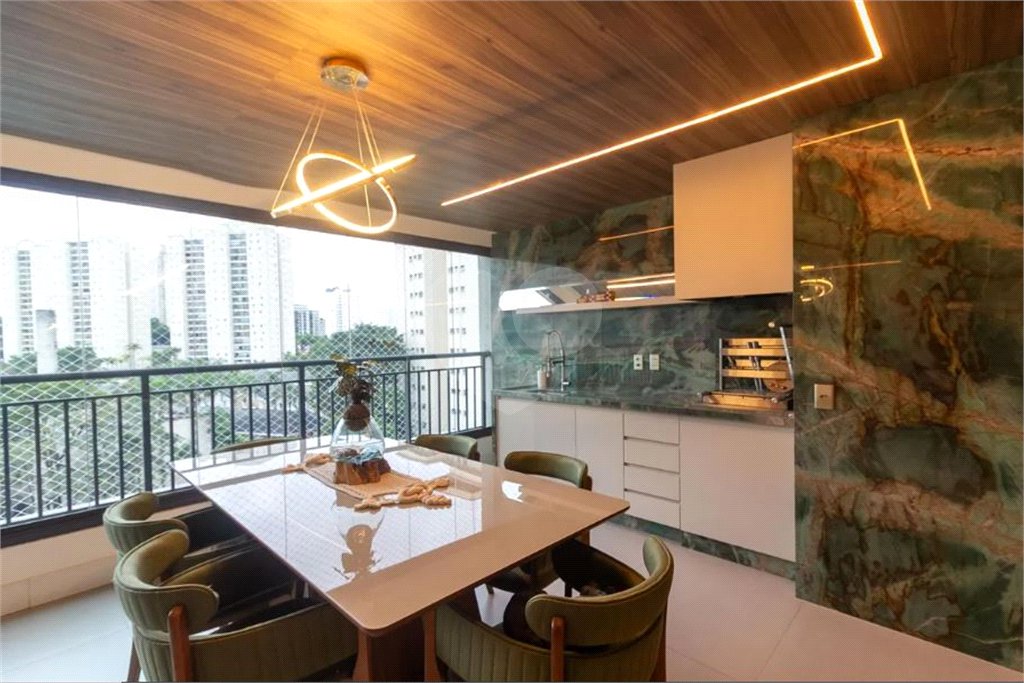 Apartamento à venda com 3 suítes em Campo Grande, São Paulo, SP