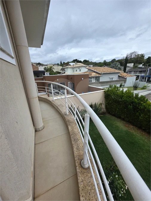 Casa à venda ou para alugar com 3 quartos, sendo 1 suíte,  no condomínio Terras de São Francisco, Vinhedo - SP