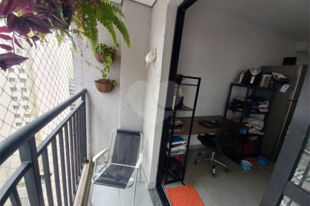 VENDO STUDIO FINAMENTE MOBILIADO