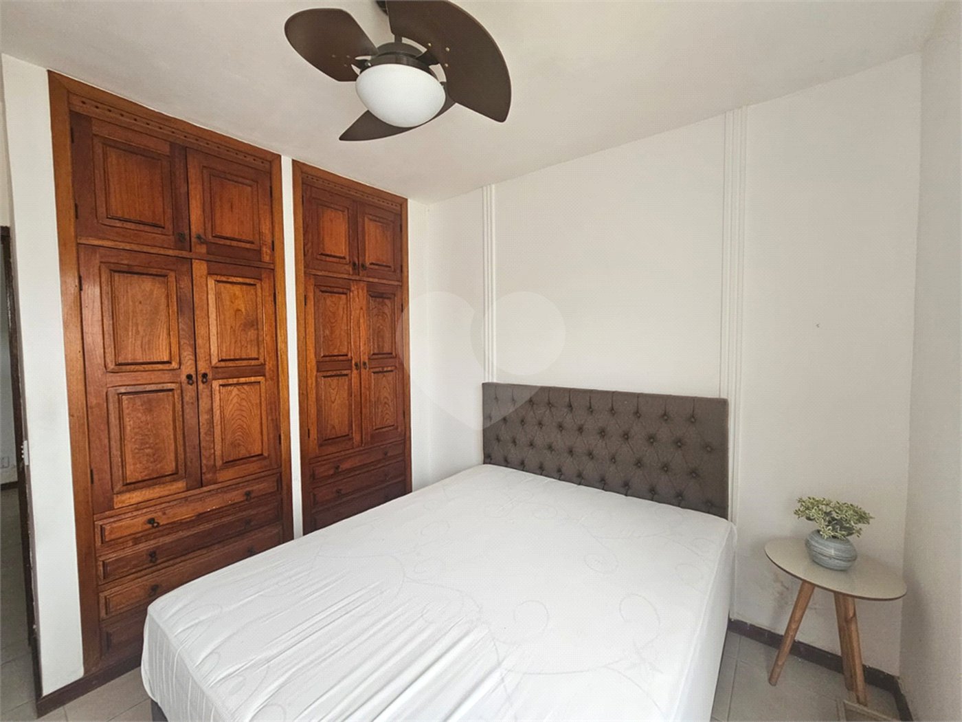 Cobertura à venda com 3 quartos, sendo 1 suíte,  no Centro, Cabo Frio, RJ