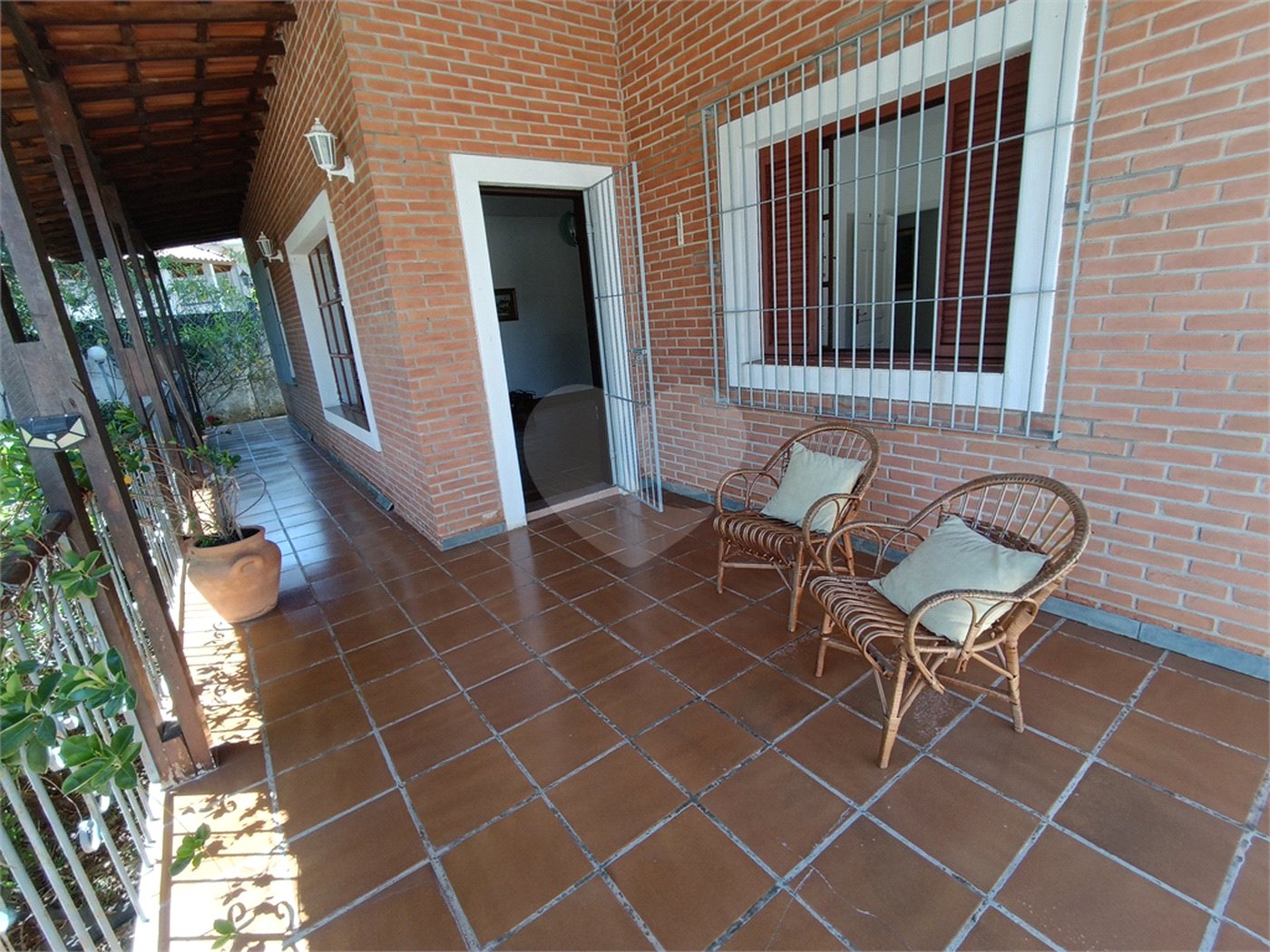 Casa para alugar com 3 quartos, sendo 1 suíte,  em Esplanada Mendes Moraes, São Roque, SP