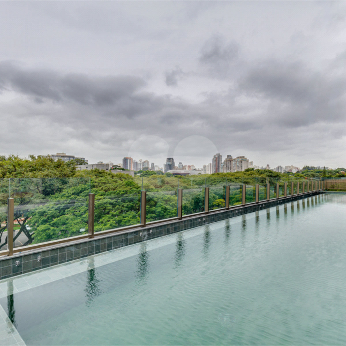 Apartamento à venda com 4 suítes em Moema, São Paulo, SP