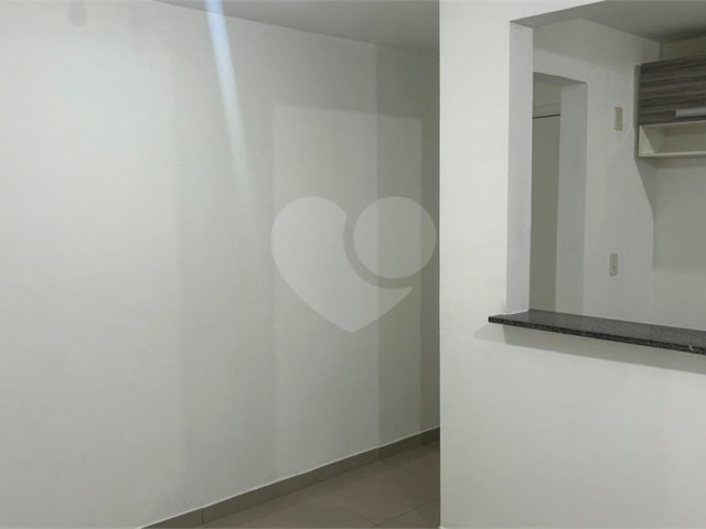 Apartamento à venda com 2 quartos em Parque Novo Mundo, São Paulo, SP