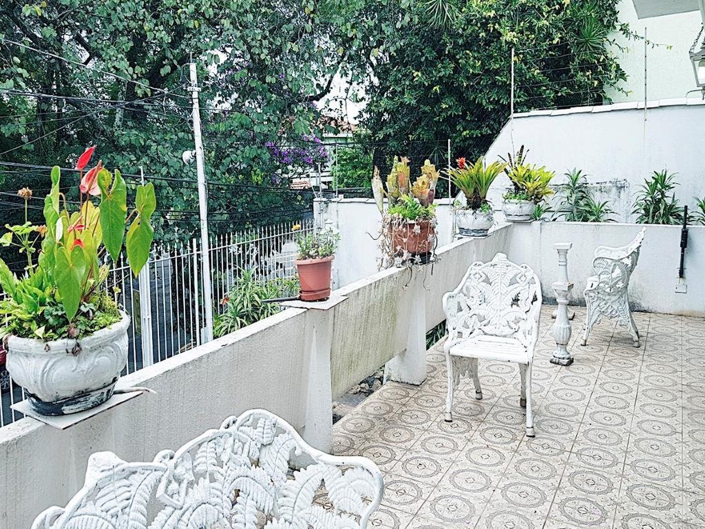 COMERCIAL AO LADO DE CONGONHAS - OPORTUNIDADE