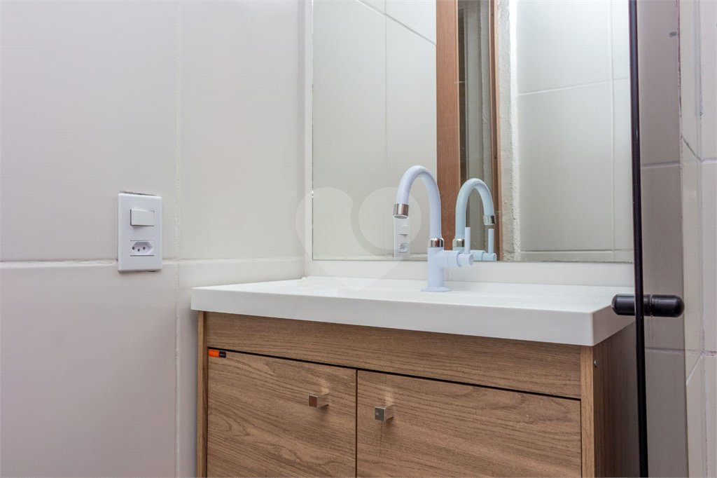 Apartamento à venda com 2 quartos em Jardim Americano, São José dos Campos, SP