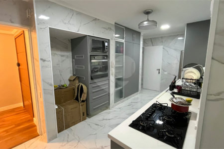 Apartamento à venda com 3 suítes em Vila Suzana, São Paulo, SP