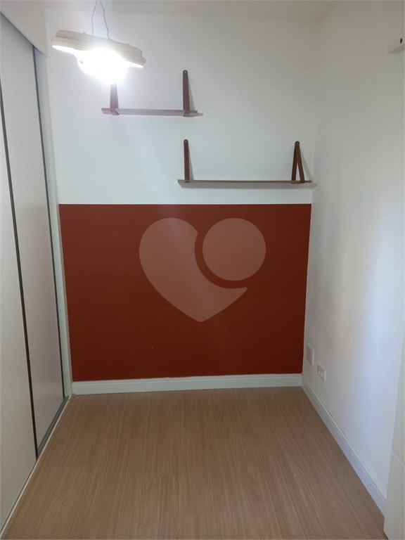 Apartamento à venda com 3 quartos, sendo 1 suíte,  em Vila Olímpia, São Paulo, SP