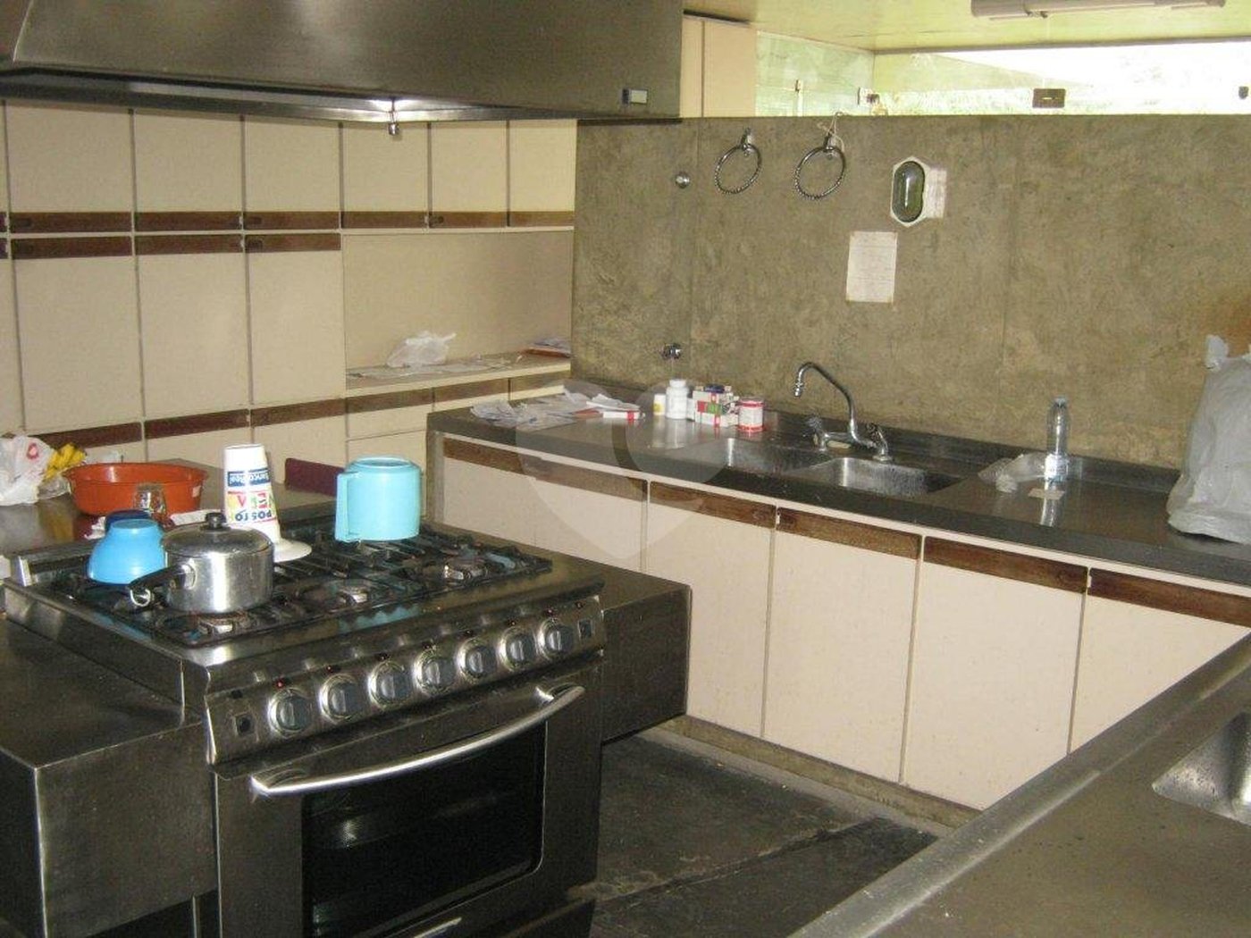 Sobrado à venda com 7 quartos, sendo 4 suítes, em Jardim Petrópolis, São Paulo, SP