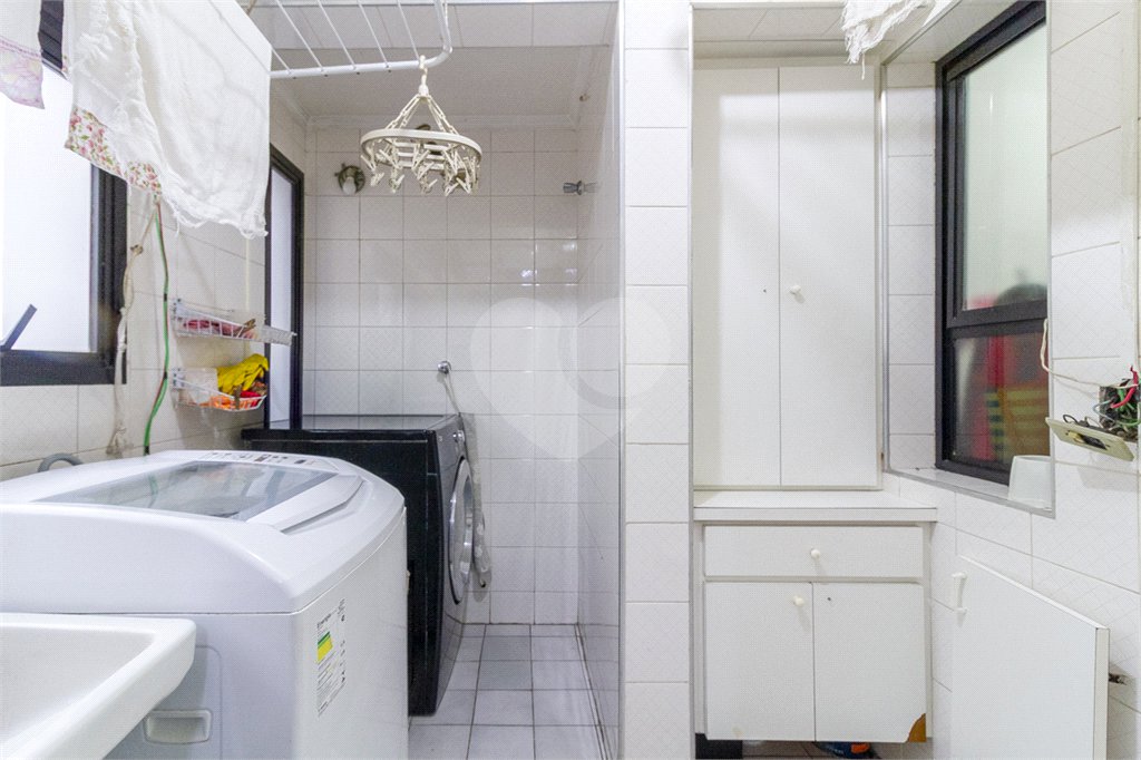 Apartamento à venda com 4 quartos, sendo 1 suíte, em Indianópolis, São Paulo, SP