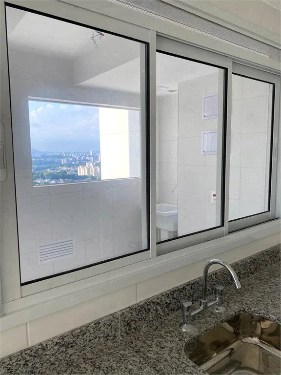 Apartamento à venda com 3 suítes em Jardim Caboré, São Paulo, SP