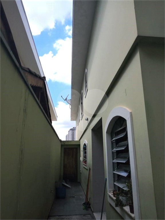 Sobrado à venda com 3 quartos, sendo 1 suíte,  em Vila Romero, São Paulo, SP