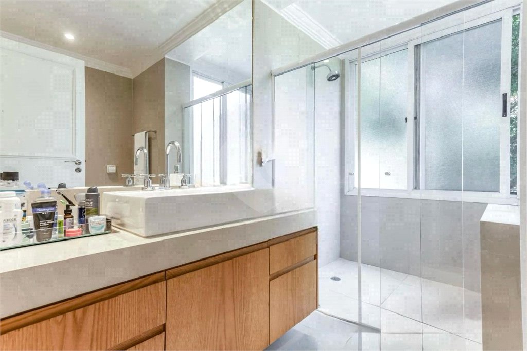 Apartamento à venda com 4 suítes em Jardim Fonte do Morumbi, São Paulo, SP