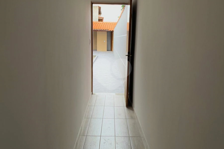Sobrado à venda com 3 quartos, sendo 1 suíte, em Vila Mazzei, São Paulo, SP