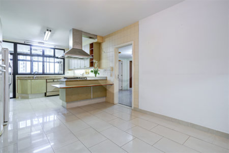 Apartamento à venda com 4 suítes em Alto da Boa Vista, São Paulo, SP