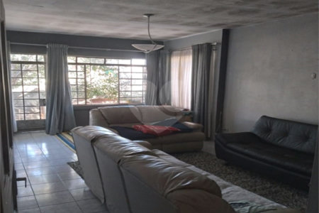 Casa Térrea à venda com 3 quartos em Vila Gustavo, São Paulo, SP