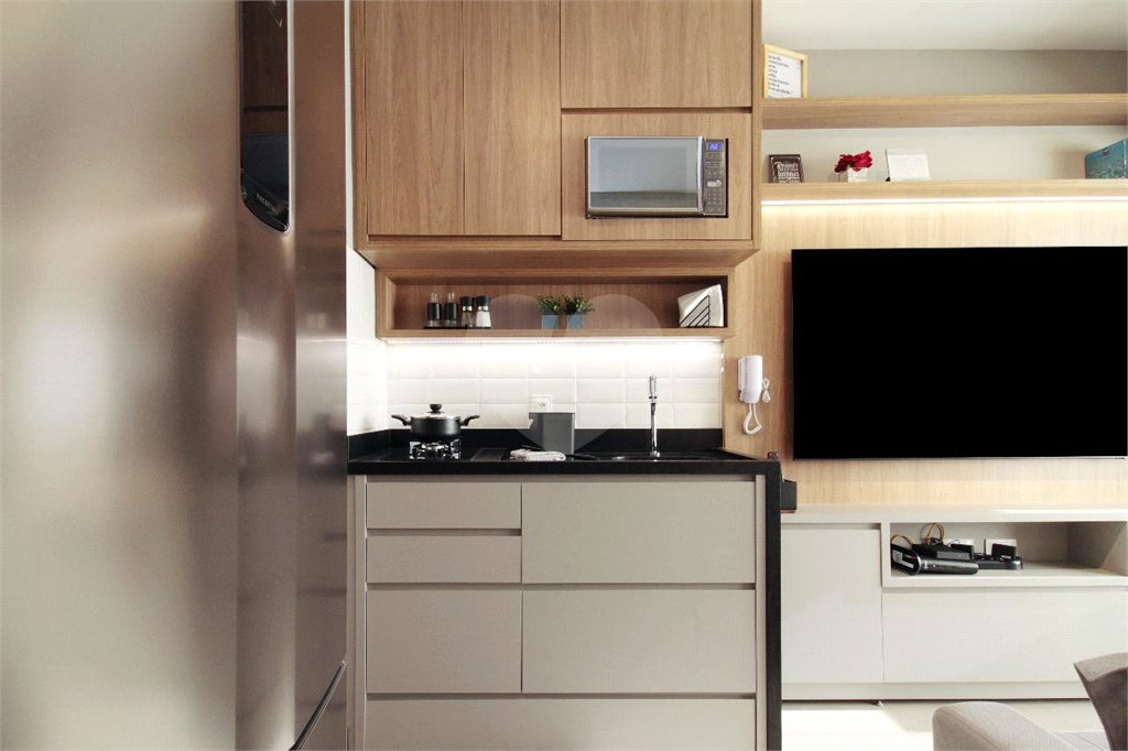 Apartamento à venda com 1 suíte em Moema, São Paulo, SP