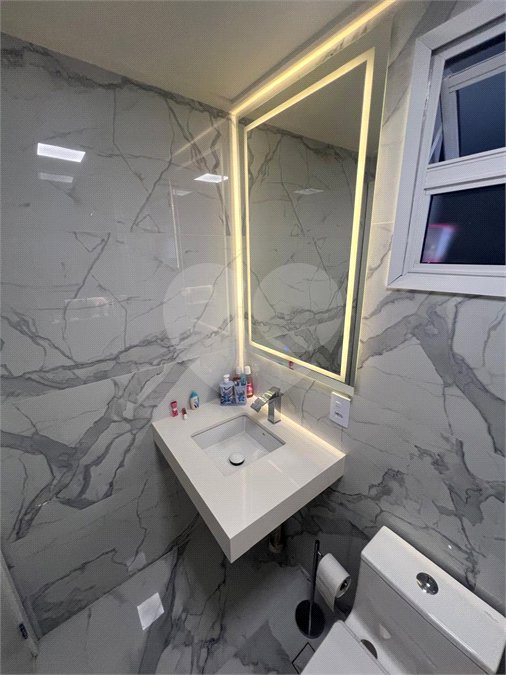 Apartamento à venda com 3 quartos, sendo 1 suíte,  em Jardim Flor da Montanha, Guarulhos, SP