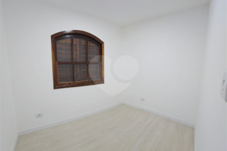 Sobrado à venda com 3 quartos, sendo 2 suítes, em Ferreira, São Paulo, SP