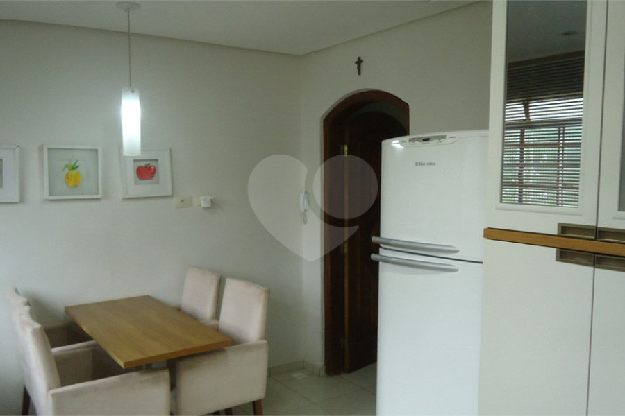 Sobrado à venda com 4 quartos em Santana, São Paulo, SP