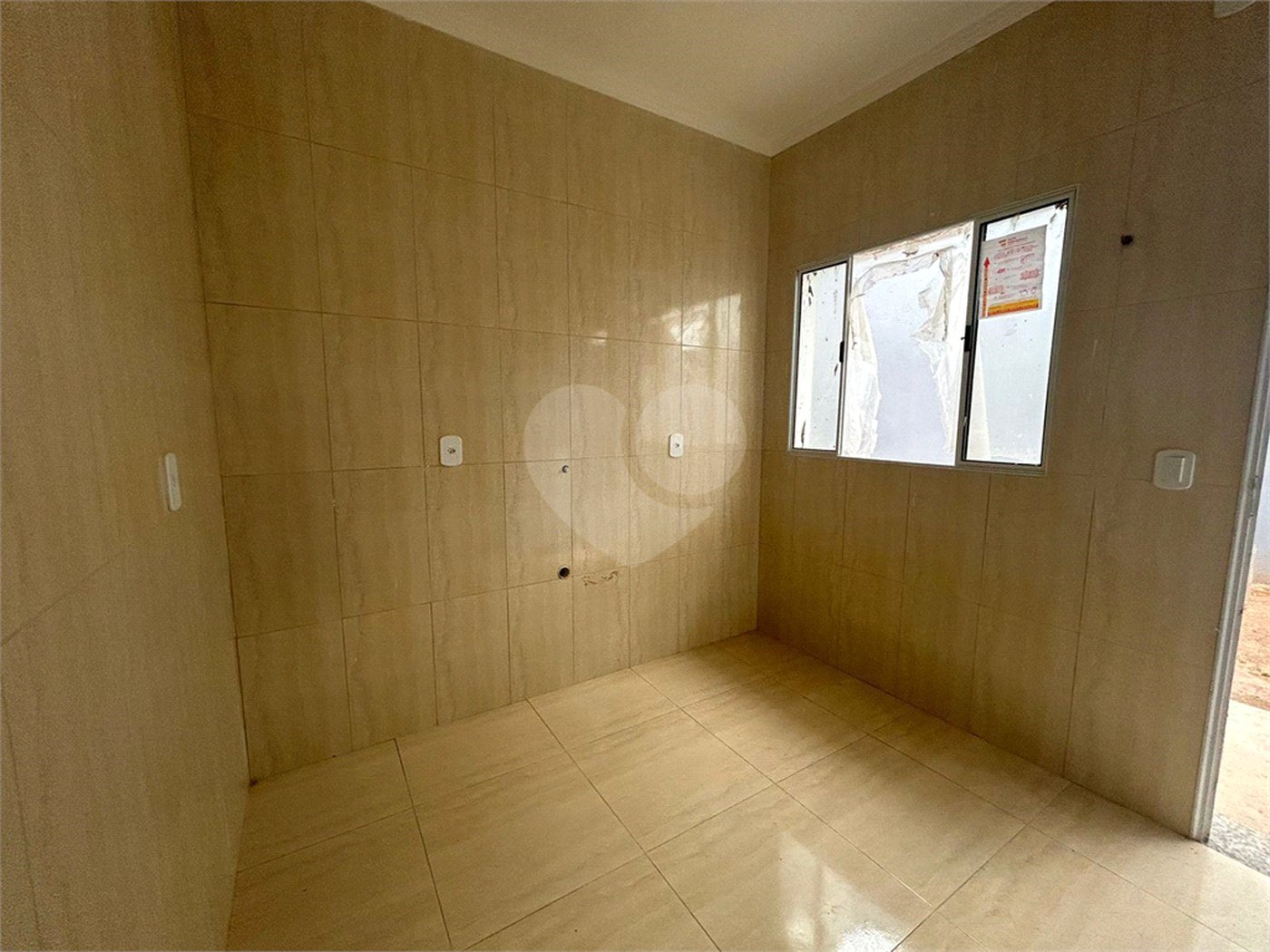 Casa à venda com 2 quartos em Jardim São José, Poá, SP