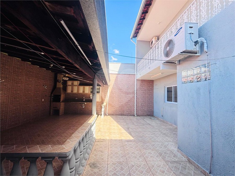Casa para alugar com 3 quartos, sendo 1 suíte,  em Wanel Ville, Sorocaba, SP