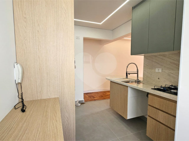 Apartamento à venda com 1 suíte em Moema, São Paulo, SP