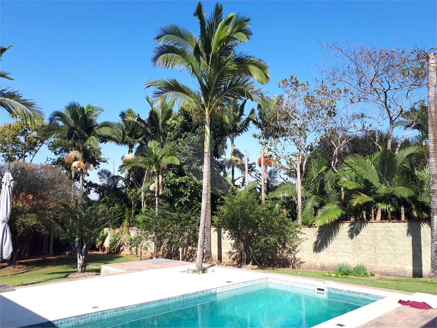 Casa à venda com 3 suítes no condomínio Haras São Luiz, Salto - SP