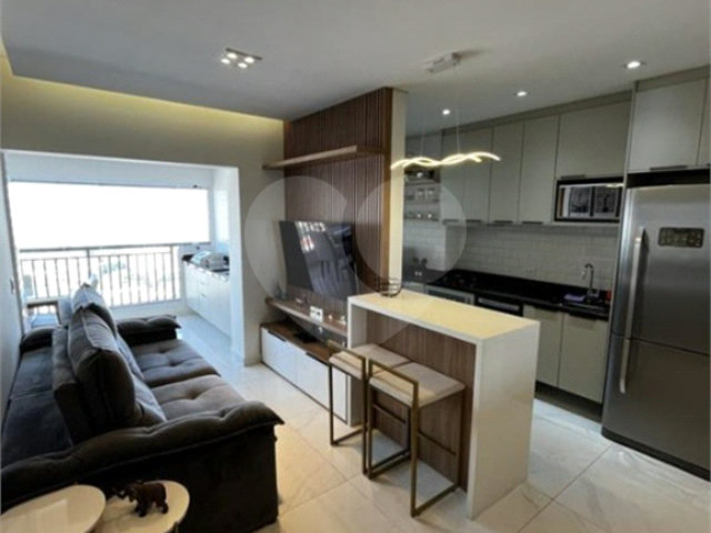 Apartamento à venda com 2 quartos, sendo 1 suíte,  em Mooca, São Paulo, SP
