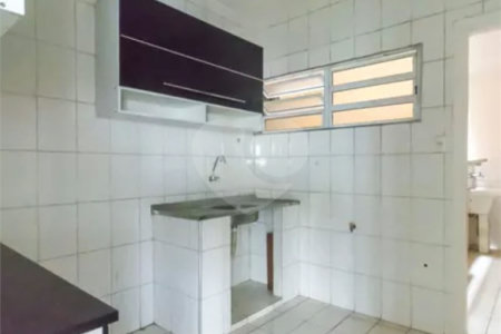 Apartamento à venda com 2 quartos em Cerqueira César, São Paulo, SP