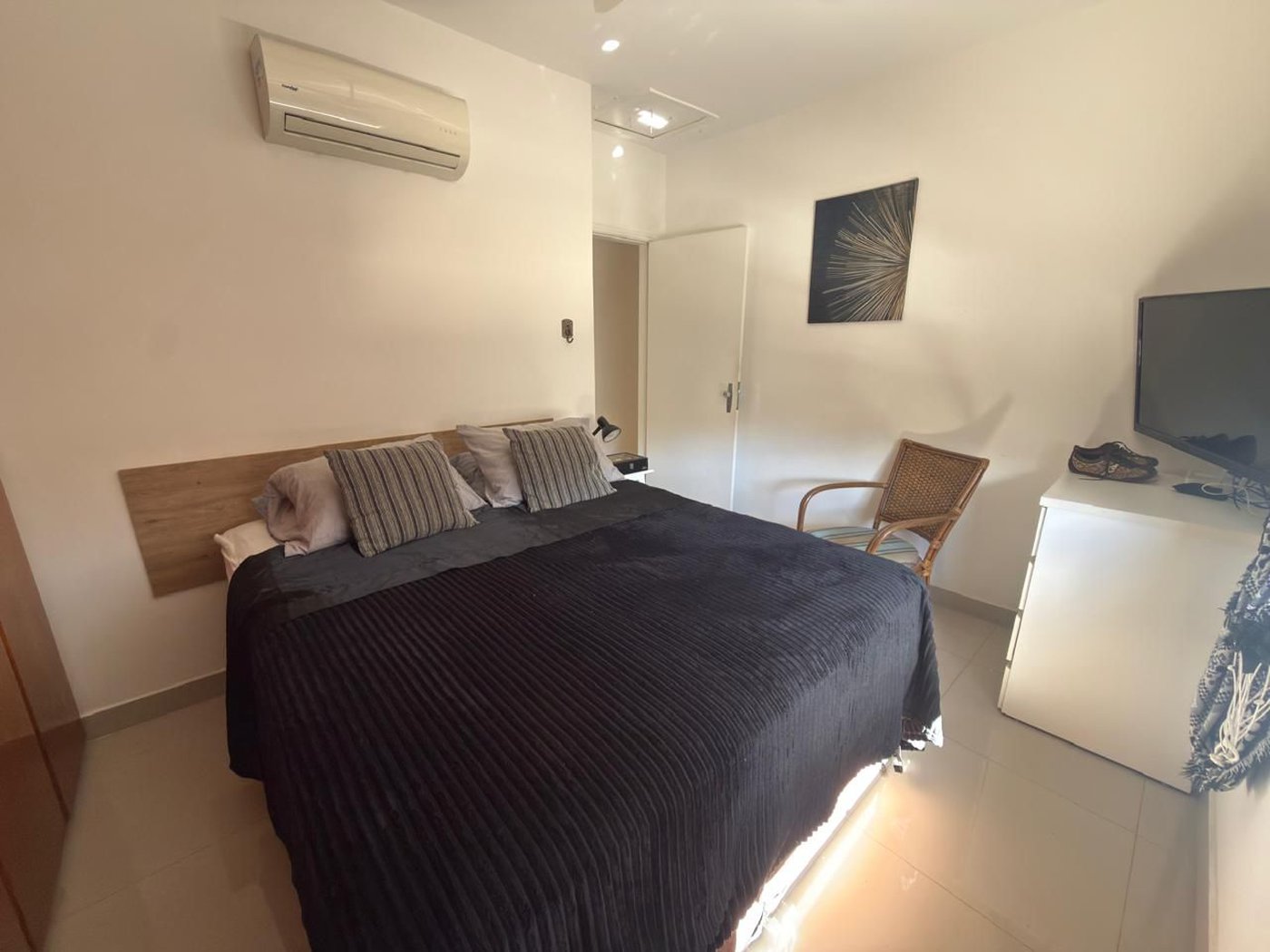 Casa com 4 dormitórios à venda, 127 m² por R$ 1.440.000,00 - Ponta da Praia - Santos/SP