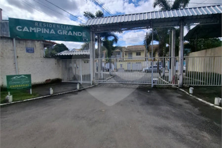 Casa à venda com 2 quartos, sendo 1 suíte,  no condomínio Campina Grande, Rio de Janeiro - RJ