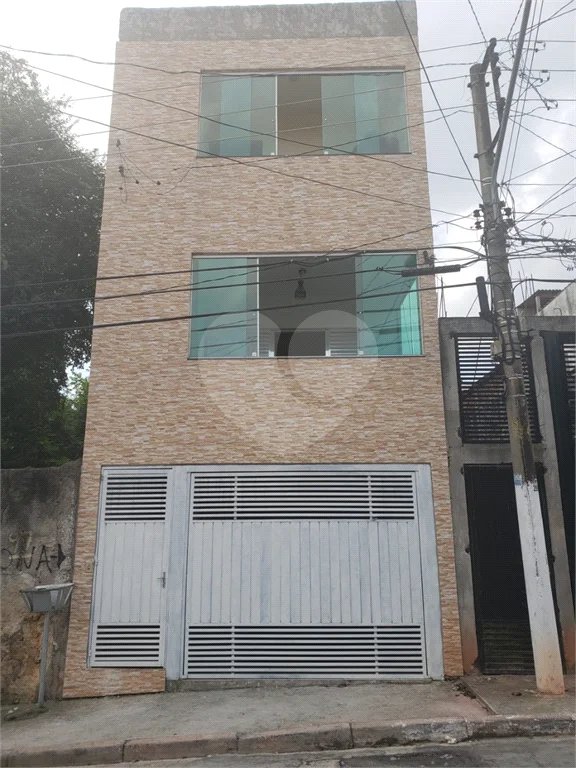 Sobrado à venda com 4 quartos, sendo 2 suítes, em Vila Mazzei, São Paulo, SP